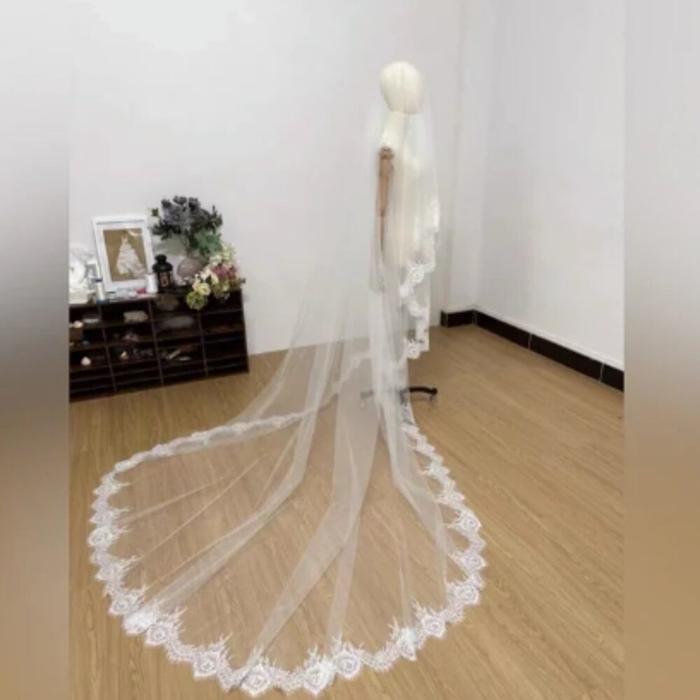 Cathedral Floral Lace Wedding Veil